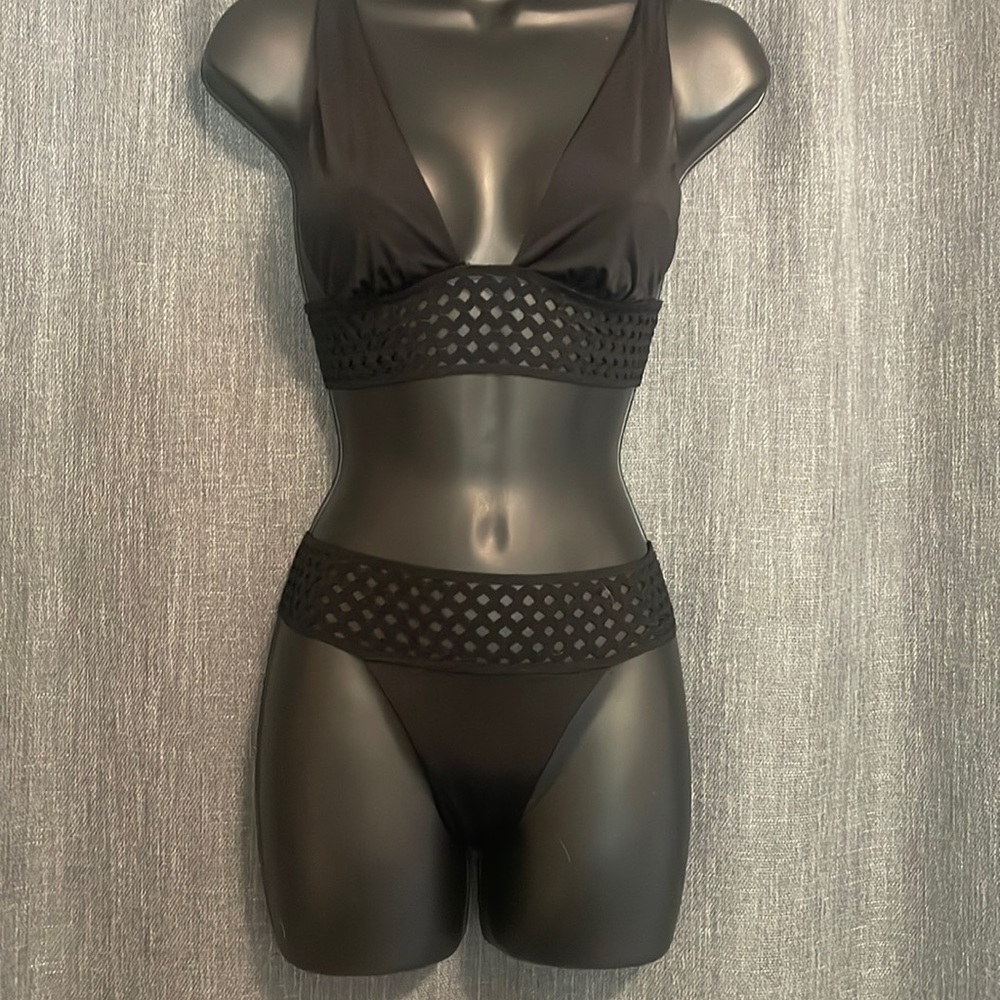 Beach bunny black two piece swimsuit